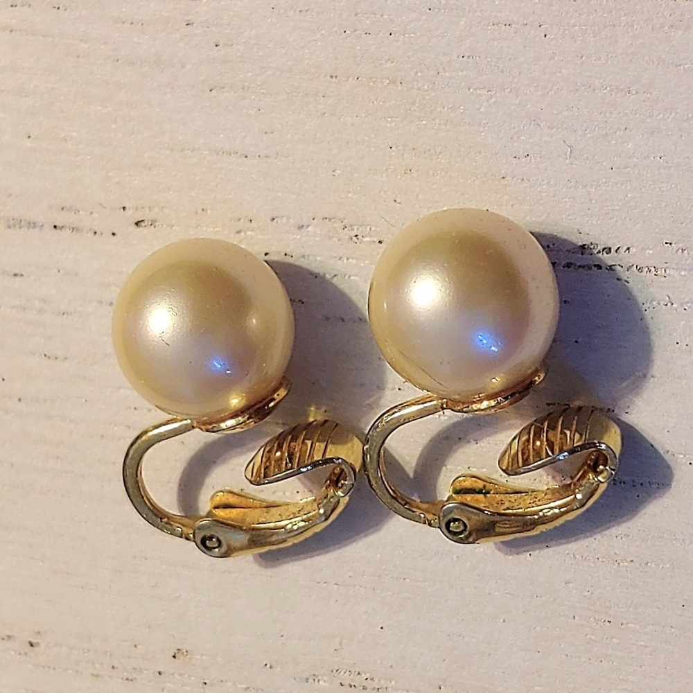 Crown Trifari faux pearl clip earrings
